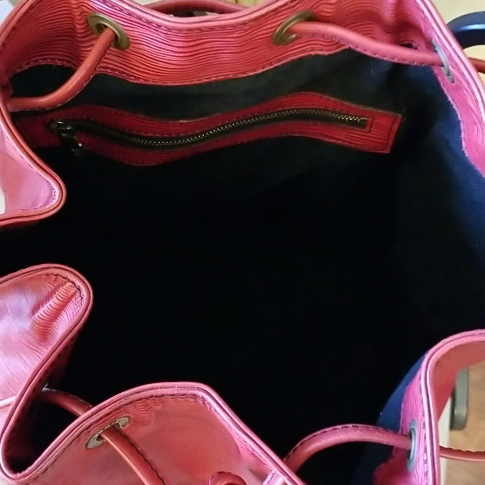 EXQUISITE SHOULDER BAG - Picture 12 of 16